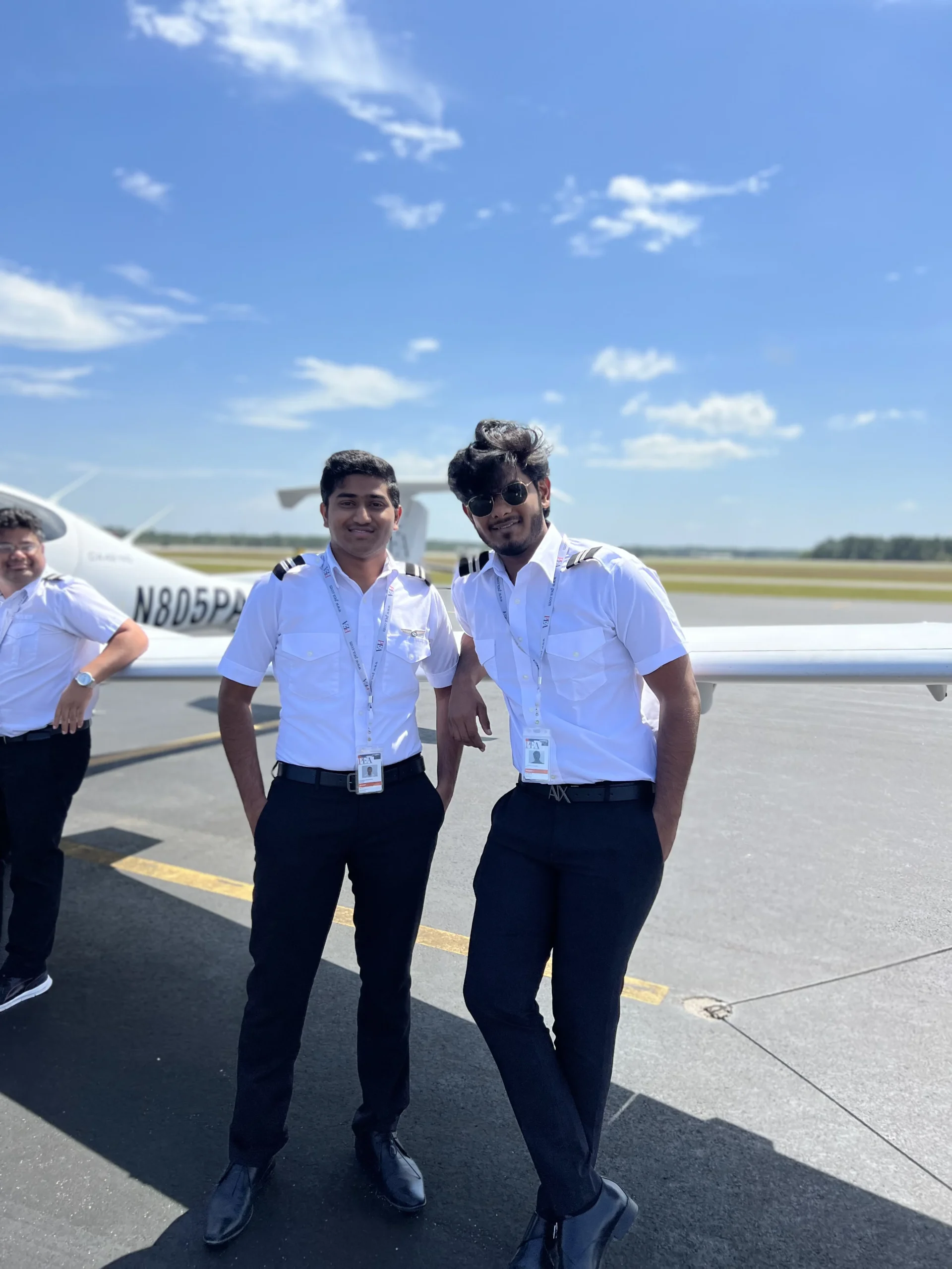 cpl students with the aircraft